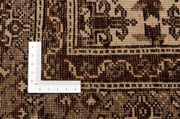 Afghan Oriental Rug 120 × 170 cm, Wool, hand-knotted — view 3 Afghan Oriental Rug 120 × 170 cm, Wool, hand-knotted — view 3