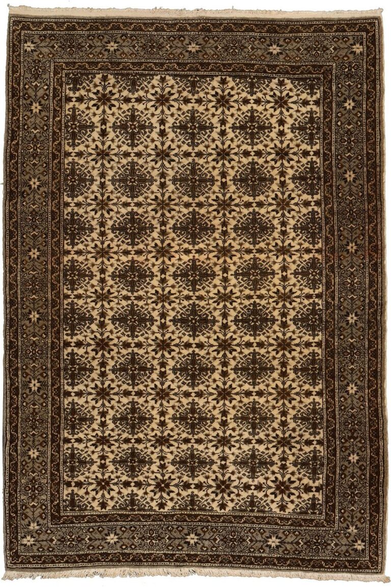 Afghan Oriental Rug 120 × 170 cm, Wool, hand-knotted