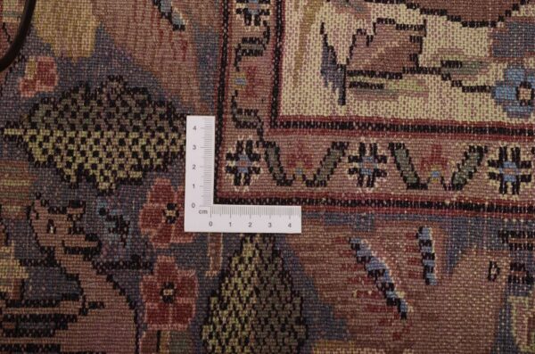 Agra Oriental Rug 125 × 185 cm, Wool and Silk, hand-knotted — view 3