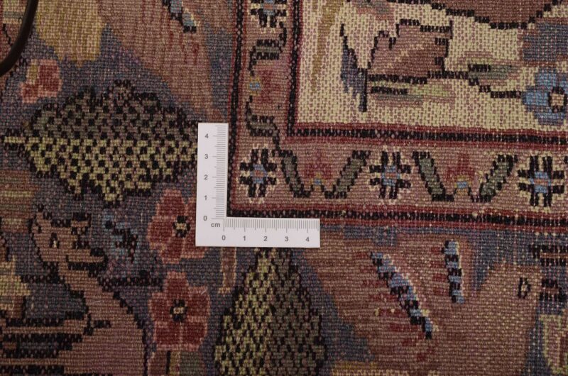 Agra Oriental Rug 125 × 185 cm, Wool and Silk, hand-knotted — view 3