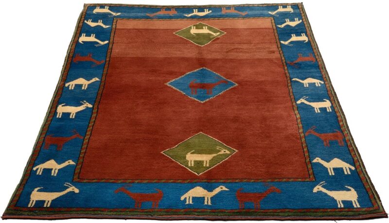 Gabbeh Oriental Rug 146 × 200 cm, Wool, hand-knotted, antique — view 2 Gabbeh Oriental Rug 146 × 200 cm, Wool, hand-knotted, antique — view 2