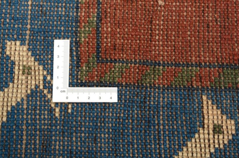Gabbeh Oriental Rug 146 × 200 cm, Wool, hand-knotted, antique — view 3 Gabbeh Oriental Rug 146 × 200 cm, Wool, hand-knotted, antique — view 3