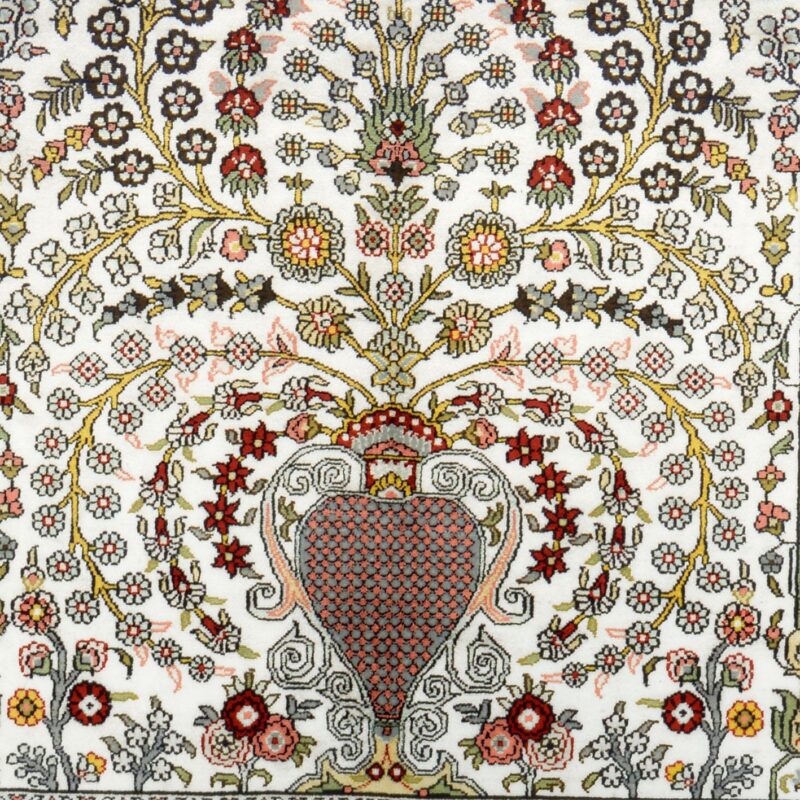 Qom Oriental Rug 121 × 183 cm, Silk, hand-knotted, exclusive — view 4