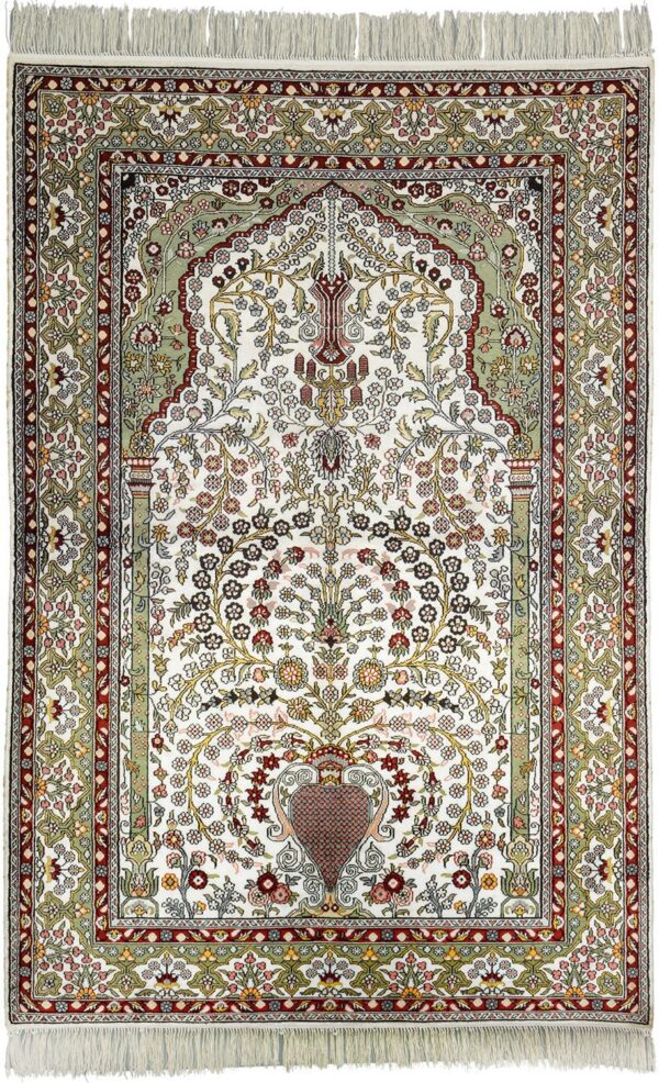 Qom Oriental Rug 121 × 183 cm, Silk, hand-knotted, exclusive