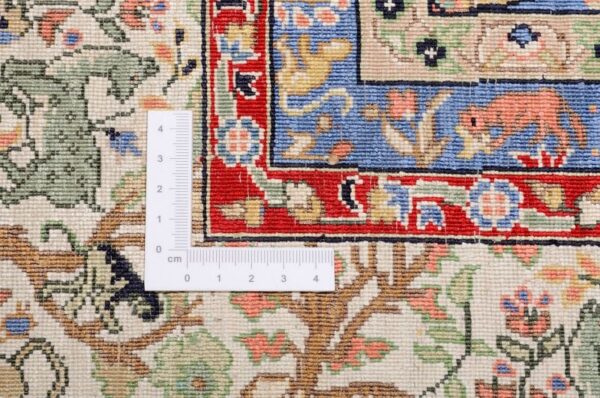Qom Oriental Rug 153 × 242 cm, Silk, hand-knotted — view 3