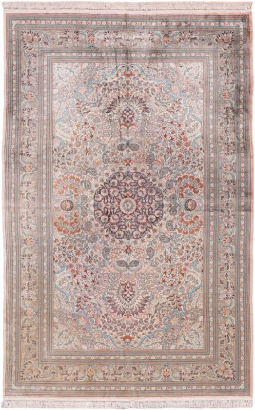 Qom Oriental Rug 155 × 240 cm, Silk, hand-knotted, exclusive Qom Oriental Rug 155 × 240 cm, Silk, hand-knotted, exclusive