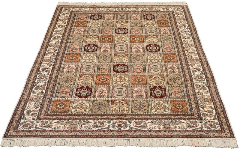 Qom Oriental Rug 157 × 245 cm, Silk, hand-knotted, very fine — view 2