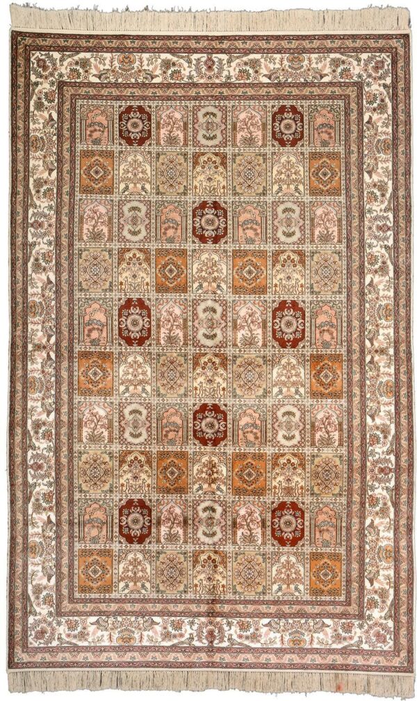 Qom Oriental Rug 157 × 245 cm, Silk, hand-knotted, very fine