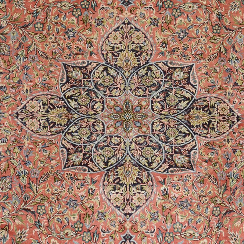 Qom Oriental Rug 202 × 302 cm, Silk, hand-knotted — view 5