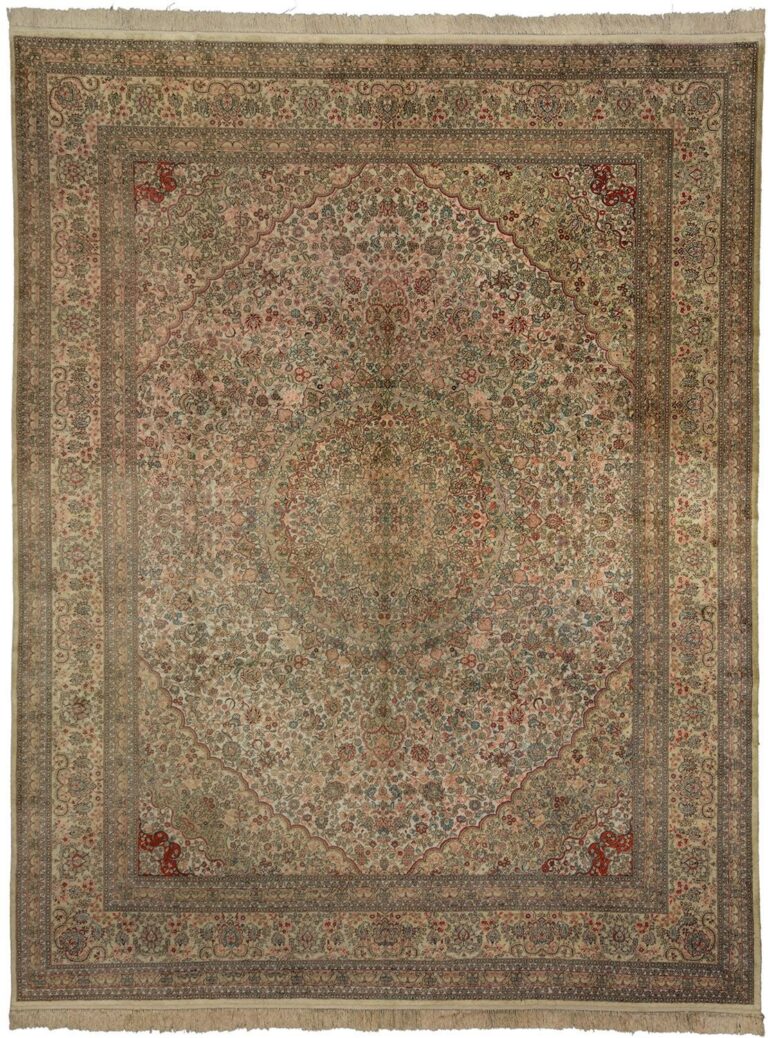 Qom Oriental Rug 275 × 370 cm, Silk, hand-knotted, exclusive