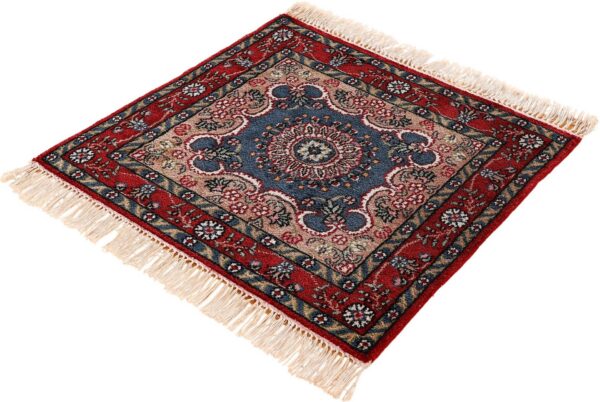 Qom Oriental Rug 45 × 45 cm, Silk, hand-knotted — view 3 Qom Oriental Rug 45 × 45 cm, Silk, hand-knotted — view 3