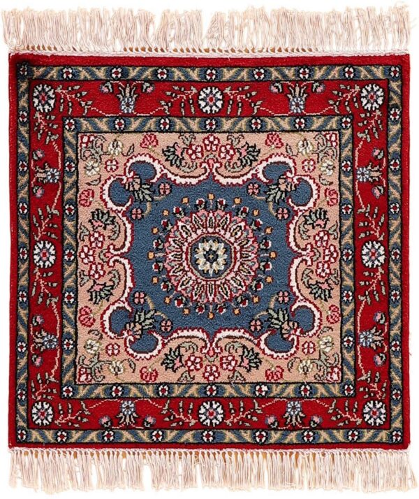 Qom Oriental Rug 45 × 45 cm, Silk, hand-knotted Qom Oriental Rug 45 × 45 cm, Silk, hand-knotted