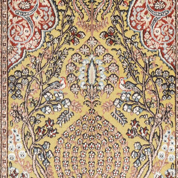 Qom Oriental Rug 77 × 117 cm, Silk, hand-knotted — view 4