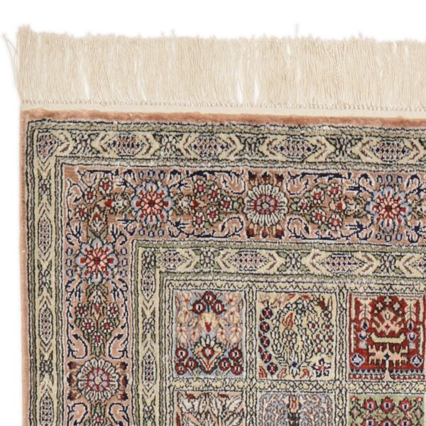 Qom Oriental Rug 78 × 122 cm, Silk, hand-knotted — view 5