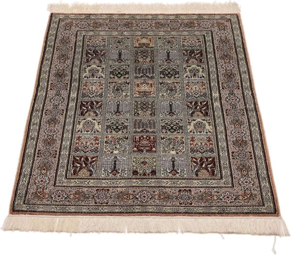 Qom Oriental Rug 80 × 122 cm, Silk, hand-knotted — view 2