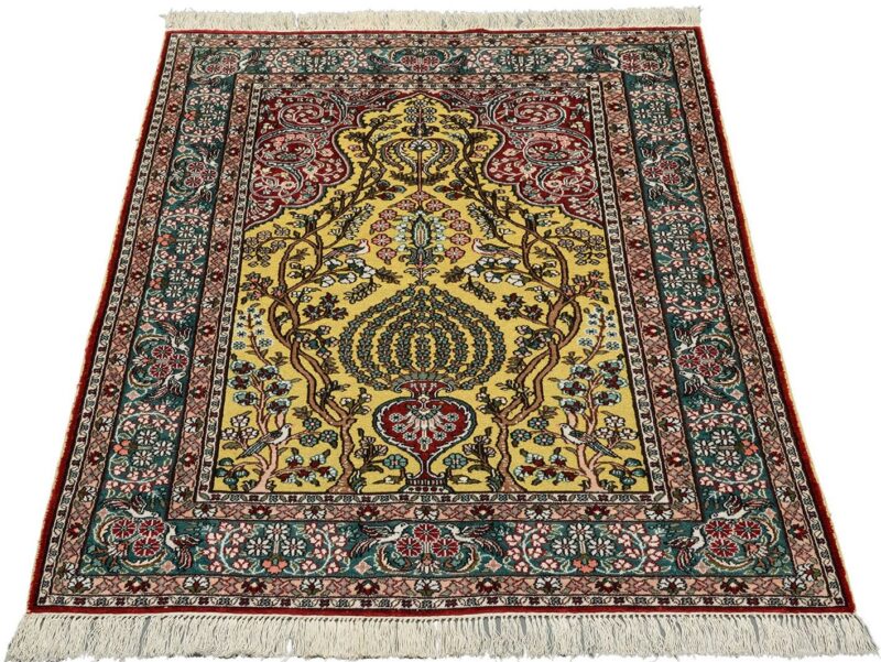 Qom Oriental Rug 91 × 152 cm, Silk, hand-knotted, exclusive — view 2
