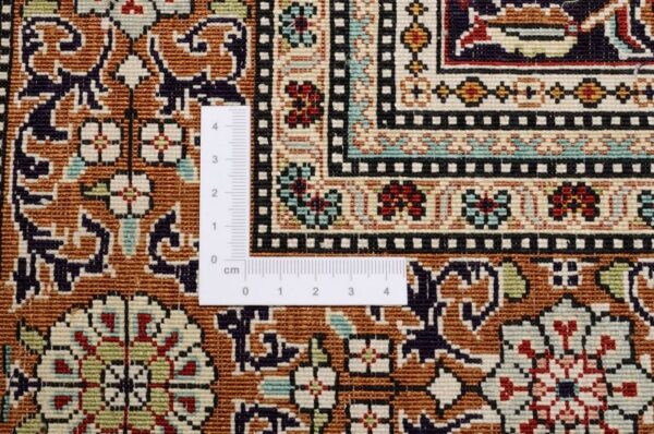 Qom Oriental Rug 93 × 152 cm, Silk, hand-knotted, antique — view 3