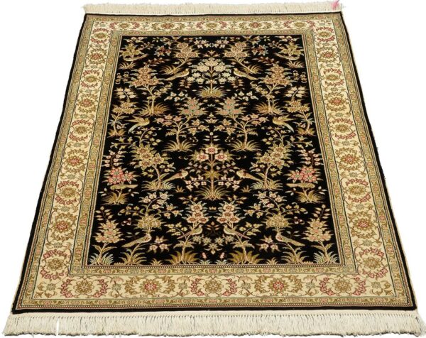 Qom Oriental Rug 93 × 155 cm, Silk, hand-knotted, exclusive — view 2 Qom Oriental Rug 93 × 155 cm, Silk, hand-knotted, exclusive — view 2