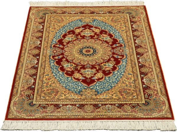 Qom Oriental Rug 94 × 133 cm, Silk, hand-knotted — view 2