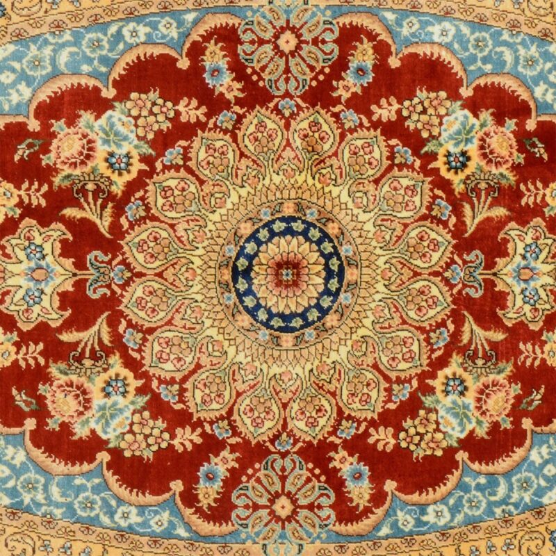 Qom Oriental Rug 94 × 137 cm, Silk, hand-knotted, exclusive — view 4