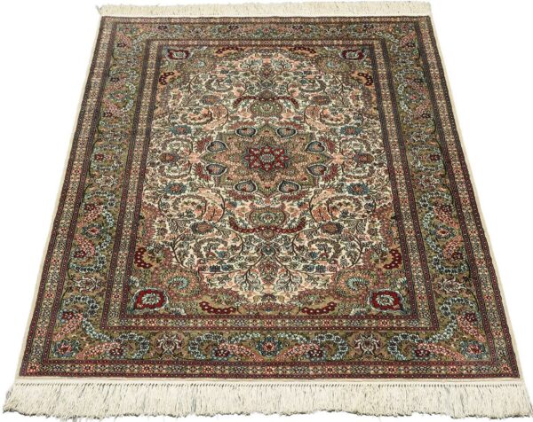 Qom Oriental Rug 94 × 153 cm, Silk, hand-knotted — view 2