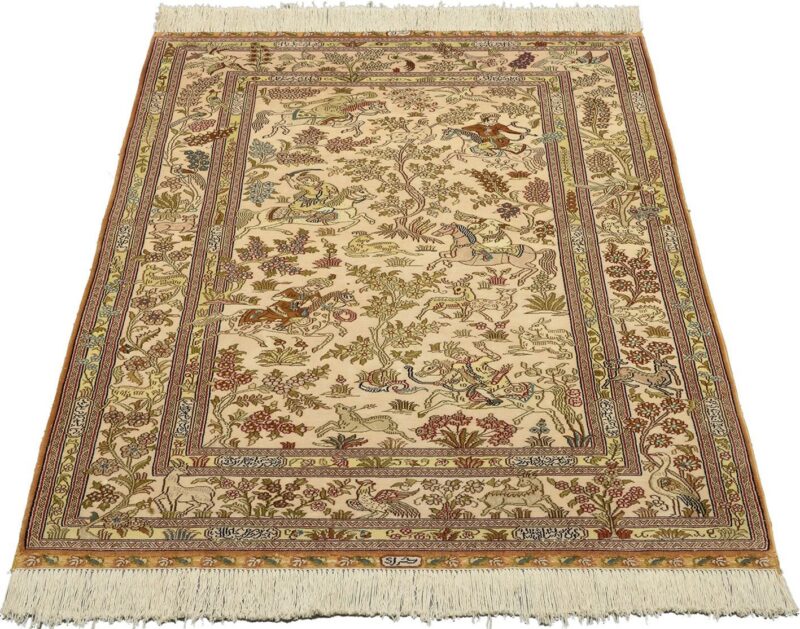 Qom Oriental Rug 97 × 154 cm, Silk, hand-knotted — view 2
