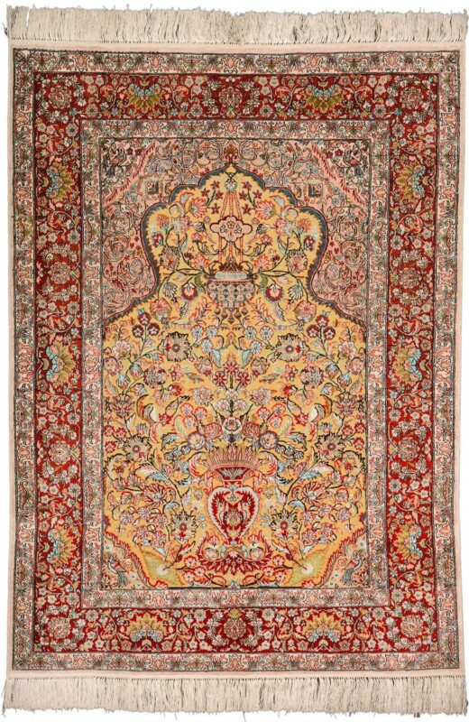 Hereke Oriental Rug 104 × 142 cm, Silk, hand-knotted