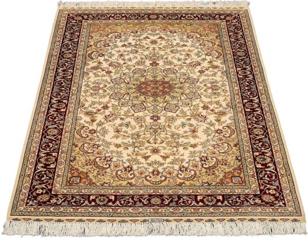 Hereke Oriental Rug 107 × 170 cm, Silk, hand-knotted — view 2