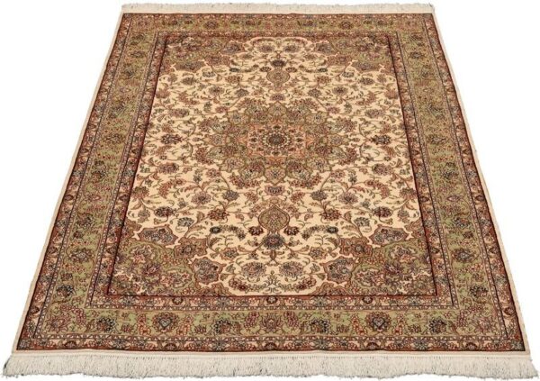 Hereke Oriental Rug 123 × 183 cm, Silk, hand-knotted — view 2