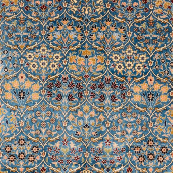 Hereke Oriental Rug 125 × 183 cm, Silk, hand-knotted — view 4 Hereke Oriental Rug 125 × 183 cm, Silk, hand-knotted — view 4