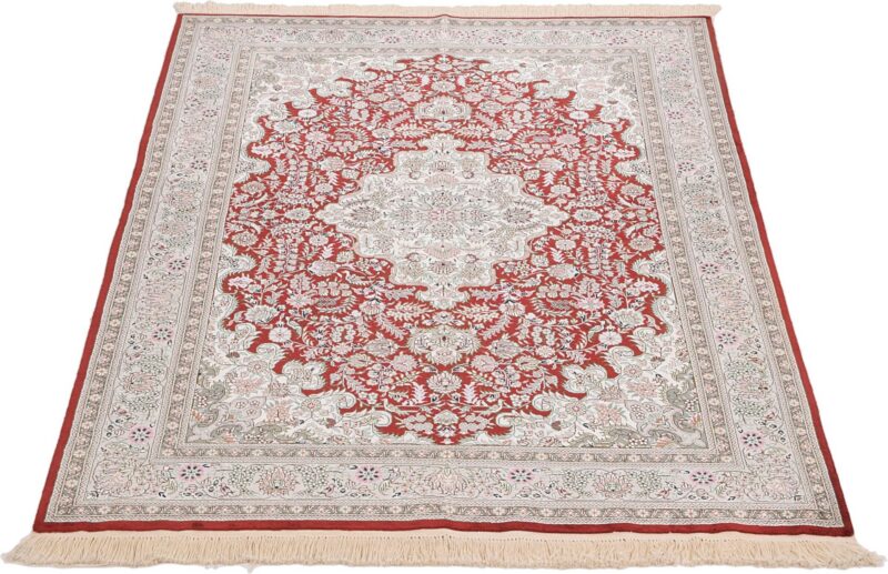 Hereke Oriental Rug 125 × 190 cm, Silk, Red/Orange, hand-knotted — view 3