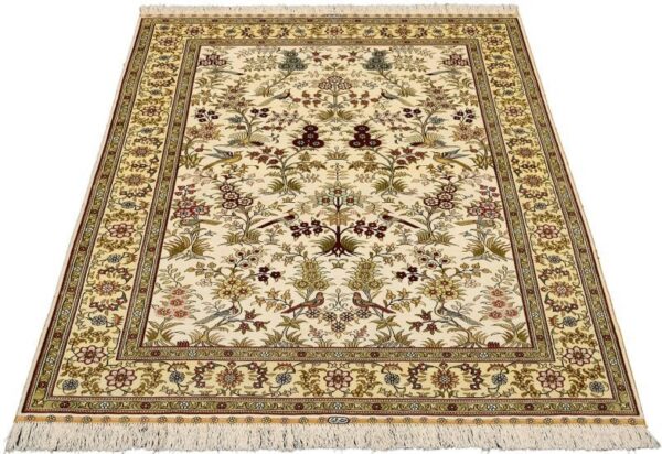 Hereke Oriental Rug 126 × 185 cm, Silk, hand-knotted — view 2