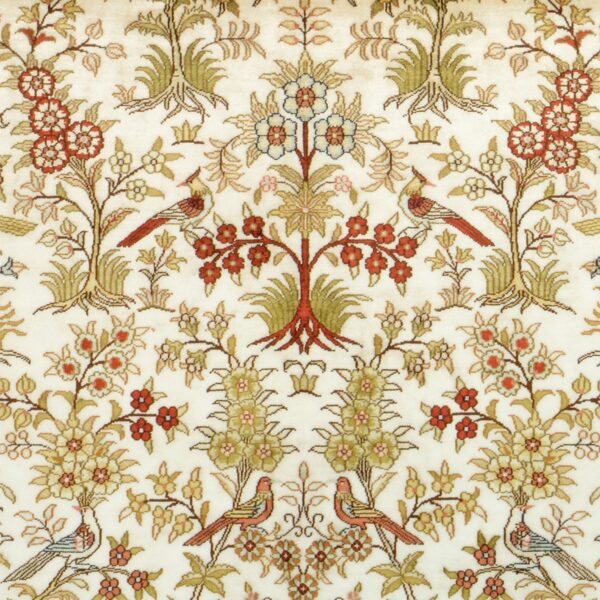 Hereke Oriental Rug 126 × 185 cm, Silk, hand-knotted — view 4