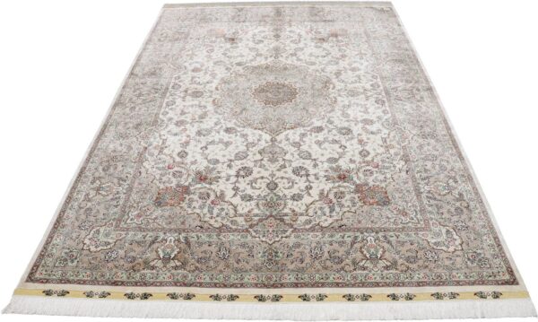 Hereke Oriental Rug 171 × 243 cm, Silk, hand-knotted — view 2
