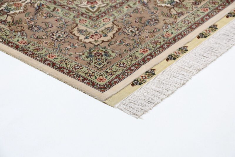Hereke Oriental Rug 171 × 243 cm, Silk, hand-knotted — view 6
