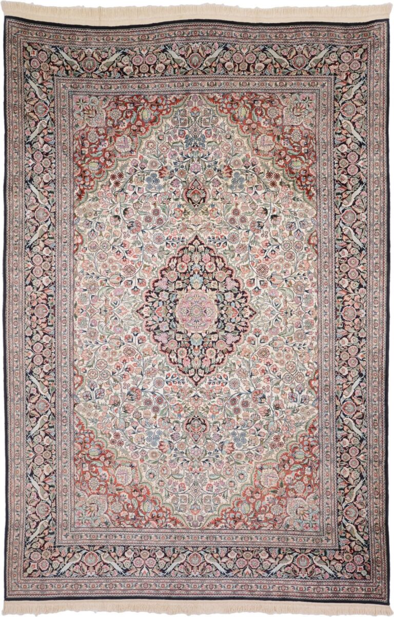 Hereke Oriental Rug 185 × 280 cm, Silk, hand-knotted