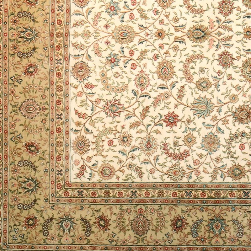 Hereke Oriental Rug 190 × 283 cm, Silk, hand-knotted, very fine — view 4 Hereke Oriental Rug 190 × 283 cm, Silk, hand-knotted, very fine — view 4