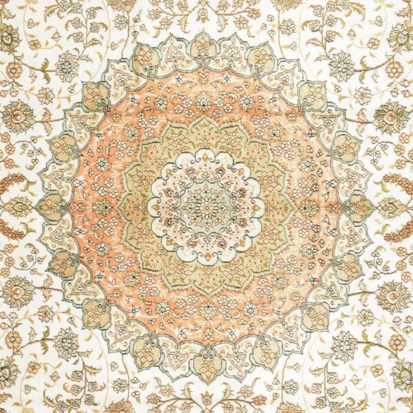 Hereke Oriental Rug 275 × 360 cm, Silk, hand-knotted — view 4