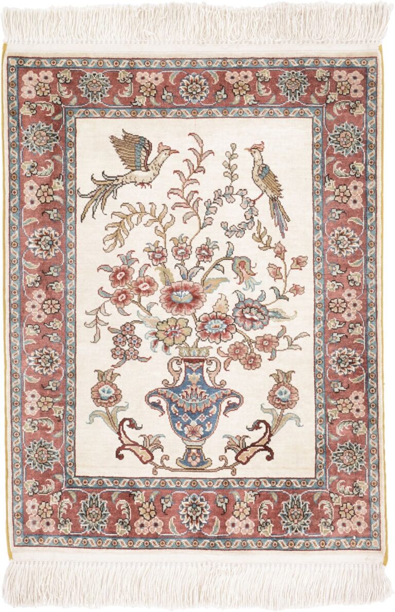 Hereke Oriental Rug 46 × 61 cm, Silk, White/Beige, hand-knotted