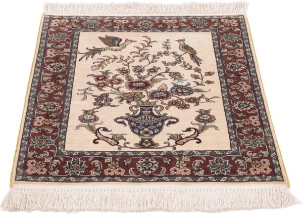 Hereke Oriental Rug 46 × 61 cm, Silk, White/Beige, hand-knotted — view 2