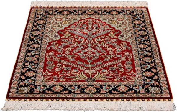 Hereke Oriental Rug 62 × 91 cm, Silk, hand-knotted, very fine — view 2
