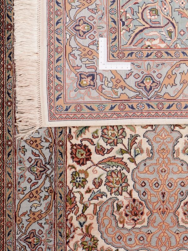 Hereke Oriental Rug 63 × 93 cm, Silk, Red/Orange, hand-knotted — view 3