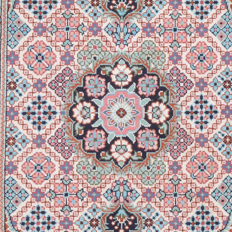 Hereke Oriental Rug 63 × 95 cm, Silk, hand-knotted — view 4 Hereke Oriental Rug 63 × 95 cm, Silk, hand-knotted — view 4