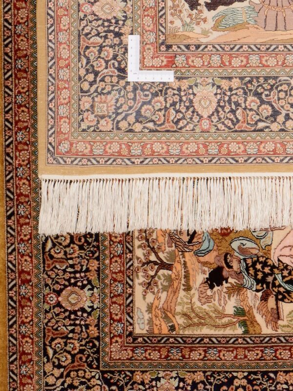 Hereke Oriental Rug 63 × 95 cm, Silk, hand-knotted, extra fine — view 3