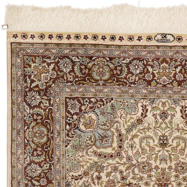 Hereke Oriental Rug 76 × 122 cm, Silk, White/Beige, hand-knotted — view 5