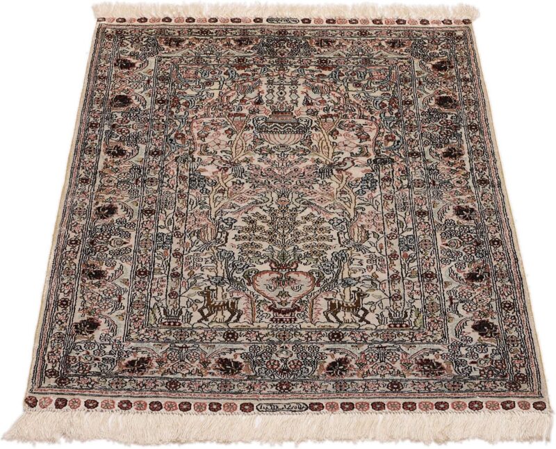 Hereke Oriental Rug 77 × 116 cm, Silk, hand-knotted — view 2