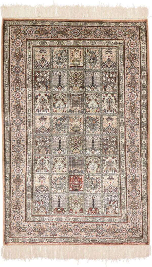 Hereke Oriental Rug 77 × 118 cm, Silk, hand-knotted