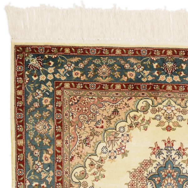 Hereke Oriental Rug 78 × 118 cm, Silk, hand-knotted — view 5