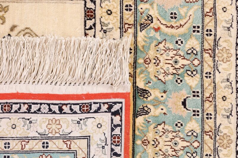 Hereke Oriental Rug 78 × 123 cm, Silk, Multicolor, hand-knotted — view 7