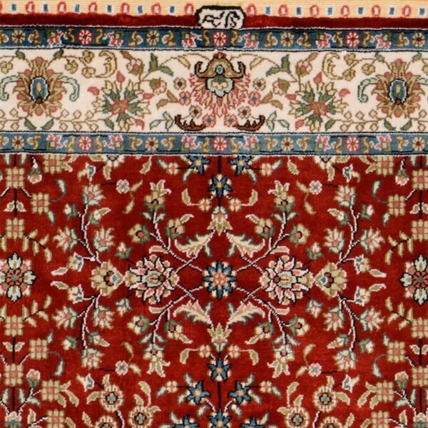 Hereke Oriental Rug 78 × 123 cm, Silk, Red/Orange, hand-knotted — view 4 Hereke Oriental Rug 78 × 123 cm, Silk, Red/Orange, hand-knotted — view 4